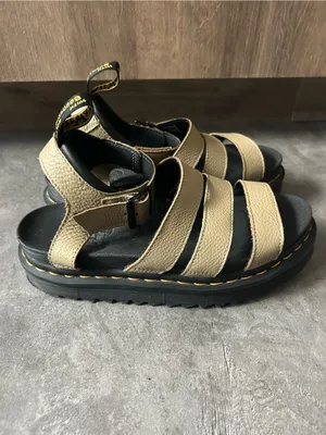 Dr. Martens Blaire Platform Shoe Gladiator Leather Sandals Women’s 8 thumbnail 3