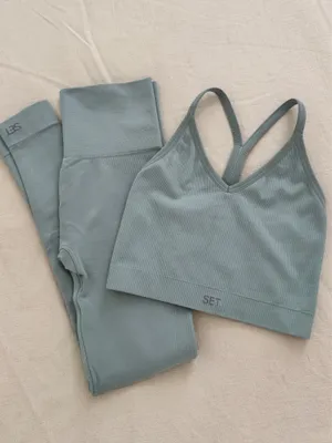 SET ACTIVE Sculptflex Set (XS) - Ribbed V Bra & Leggings, Light Blue Grey thumbnail 6