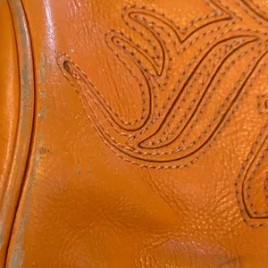 Vintage Y2k Juicy Couture Barrel Shoulder Bag Purse Leather Orange Logo Charm thumbnail 4