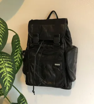 Wilson's Leather Genuine Leather Black Backpack thumbnail 1