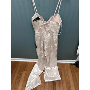 Lulus Satin Floral Wide Leg Jumpsuit Formal Evening Party size‎ small thumbnail 4