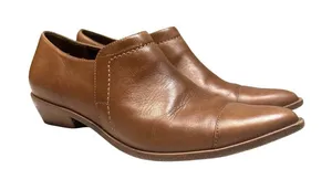 Bernardo Women’s Cognac Brown Ankle Bootie Slip On Pointed Toe Size 7.5‎ Cottage thumbnail 1