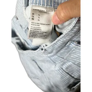 American Eagle Mom Shorts Size US 14 Striped Light Blue Pleated High Rise Casual thumbnail 6