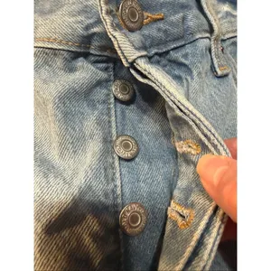 Old Navy Womans Sky High Straight distressed, Button fly -cut off jeans Sz 14 thumbnail 5