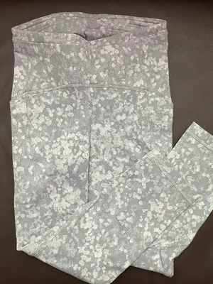 Lululemon Swift Speed High-Rise Crop 21” thumbnail 1