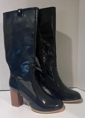 Leila Stone Vegan Black Patent Leather Cynira Knee-High Boots Block Heel Size 10 thumbnail 1