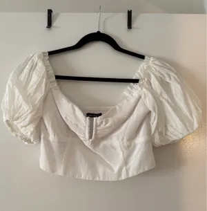 Abercrombie Puff Sleeve Sweetheart Top thumbnail 2