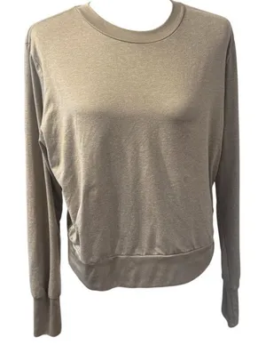 Vuori Daydream Crew Light Heather Gray Long Sleeve Sweatshirt Size L DreamKnit thumbnail 1