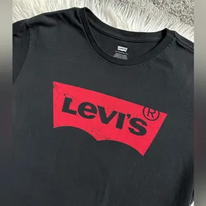 Levi’s batwing logo T-shirt thumbnail 2
