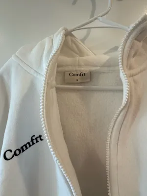 Comfrt comfort zip up thumbnail 3