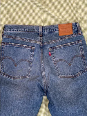 Levi’s Wedgie Jeans thumbnail 4
