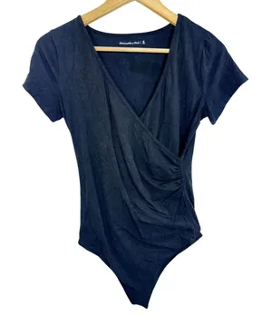 Abercrombie & Fitch Black Ruched Wrap V-Neck Short Sleeve Bodysuit Womens Size M thumbnail 1