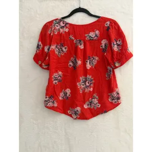 Maeve Anthropologie Red Floral Button Front Puff Sleeve Blouse‎ Top Size 2 thumbnail 5