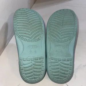 Crocs Classic Two-Strap Slide Sandals Aqua Blue Jibbitz Attached Women's 9 thumbnail 14