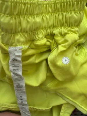 Lululemon Hotty Hot Shorts 2.5" thumbnail 5