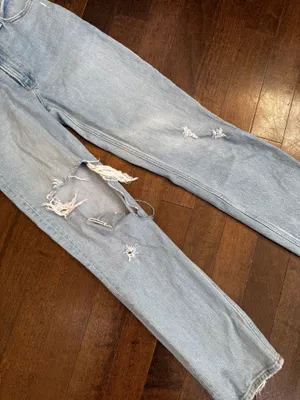 Abercrombie and fitch light wash high waisted straight leg ripped jeans US 25 thumbnail 7