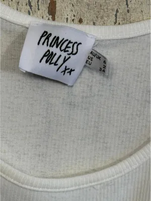Princess Polly Cropped Graphic tank top size XS 2 thumbnail 3