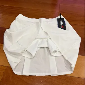 NWT RLX Ralph Lauren 17" Performance Stretch Golf Skort White Pleated XS thumbnail 4