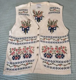 Vintage Hand Embroidered Christopher & Banks Sweater Vest Large Ivory Floral 90s thumbnail 1