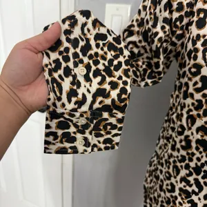 Quince Washable Stretch Silk Notch Collar Blouse, Leopard, M thumbnail 4