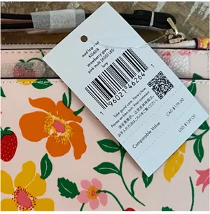 Kate Spade Lucy strawberry Garden wallet Medium Wristlet NWT thumbnail 7