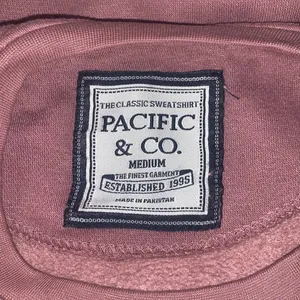 Pacific & Co Wrangler Wilderness crewneck thumbnail 3