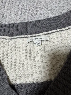 American Eagle Sweater thumbnail 2