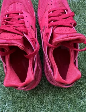 Nike Air Hurache Runner Men's Red Sneakers Size 10.5 thumbnail 6
