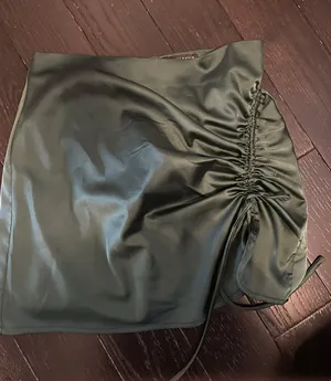 Kendall & Kylie Silk Skirt thumbnail 1