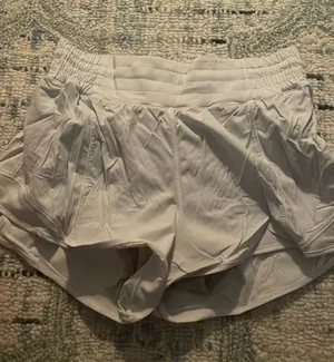 Lululemon White Hotty Hot 2.5 thumbnail 1