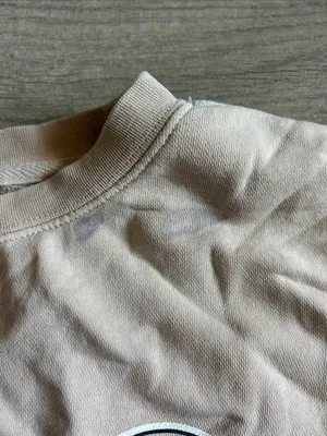 Neutral Cream Crewneck Sweatshirt with Chest Emblem thumbnail 4