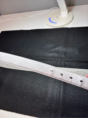 Classic White Leather Belt with Silver-Tone Buckle thumbnail 10