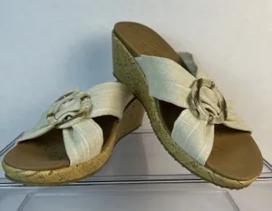 Skechers Cali Luxe Foam Women's Sandals Size 8 Beige Excellent Condition thumbnail 1