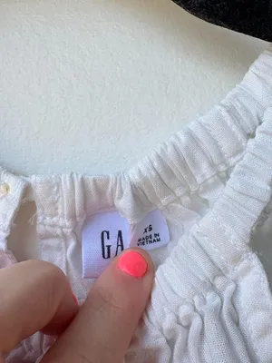 GAP white linen halter top thumbnail 3
