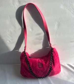 Y2k inspired steve madden Pink faux fur mini bag thumbnail 3
