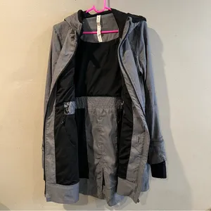 Women's Lululemon Apres Run Anorak Gray Heathered Herringbone Hooded Jacket 6 thumbnail 8