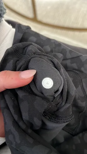 Lululemon Align Leggings 21” thumbnail 4