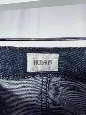 Hudson Heidi High Rise Flare Leg Jeans in Dark Blue Size 23‎ thumbnail 4