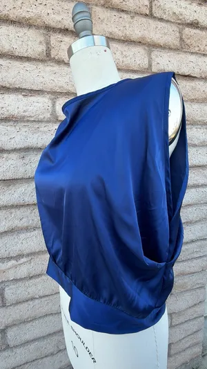 ✨ Deep Royal Blue Satin Boxy Crop Top | Size L thumbnail 7
