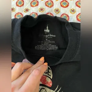 Disney Parks Minnie Mouse Black Print T Shirt Size Medium / Large thumbnail 3