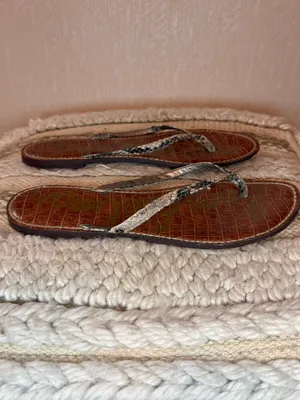 Sam Edelman Gracie Snakeskin Thong Sandals Brown Size 11 thumbnail 3