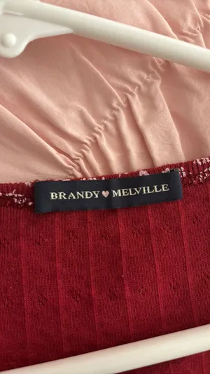 Brandy Melville Top thumbnail 3