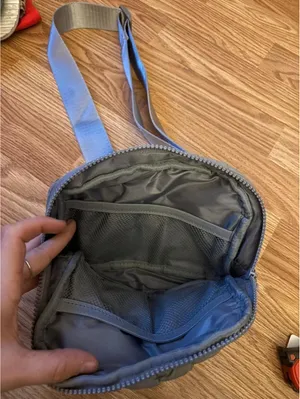 Gray Quilted Puffer Belt Bag thumbnail 4