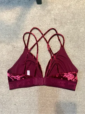 Victoria’s Secret PINK Red Velvet Strappy Back Unlined Triangle Bralette Size L thumbnail 3