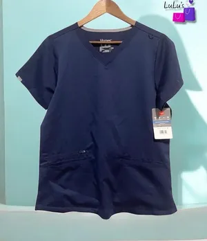 Hanes Premium Scrubs Women's V-Neck Scrub Top Navy Blue 3 Pocket Size M NWT thumbnail 1