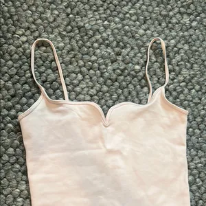 Abercrombie & Fitch Baby Pink Cropped Tank Size Small thumbnail 3