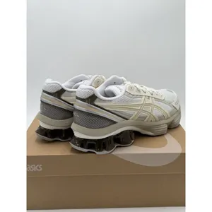 Asics Gel Kinetic Fluent Mens Size 8.5 / Womens 10 White / Marzipan 1203A591-102 thumbnail 4