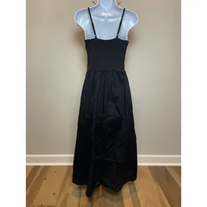 Thirty Thirty Pleated Spaghetti Strap Maxi Dress M Black Cotton thumbnail 3
