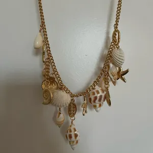 NEW Altar’d State Arula Seashell Seaside Breeze Statement Necklace thumbnail 4