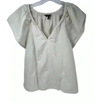 Banana Republic Women's Ivory‎ Flutter Sleeve Blouse Size M Casual thumbnail 1